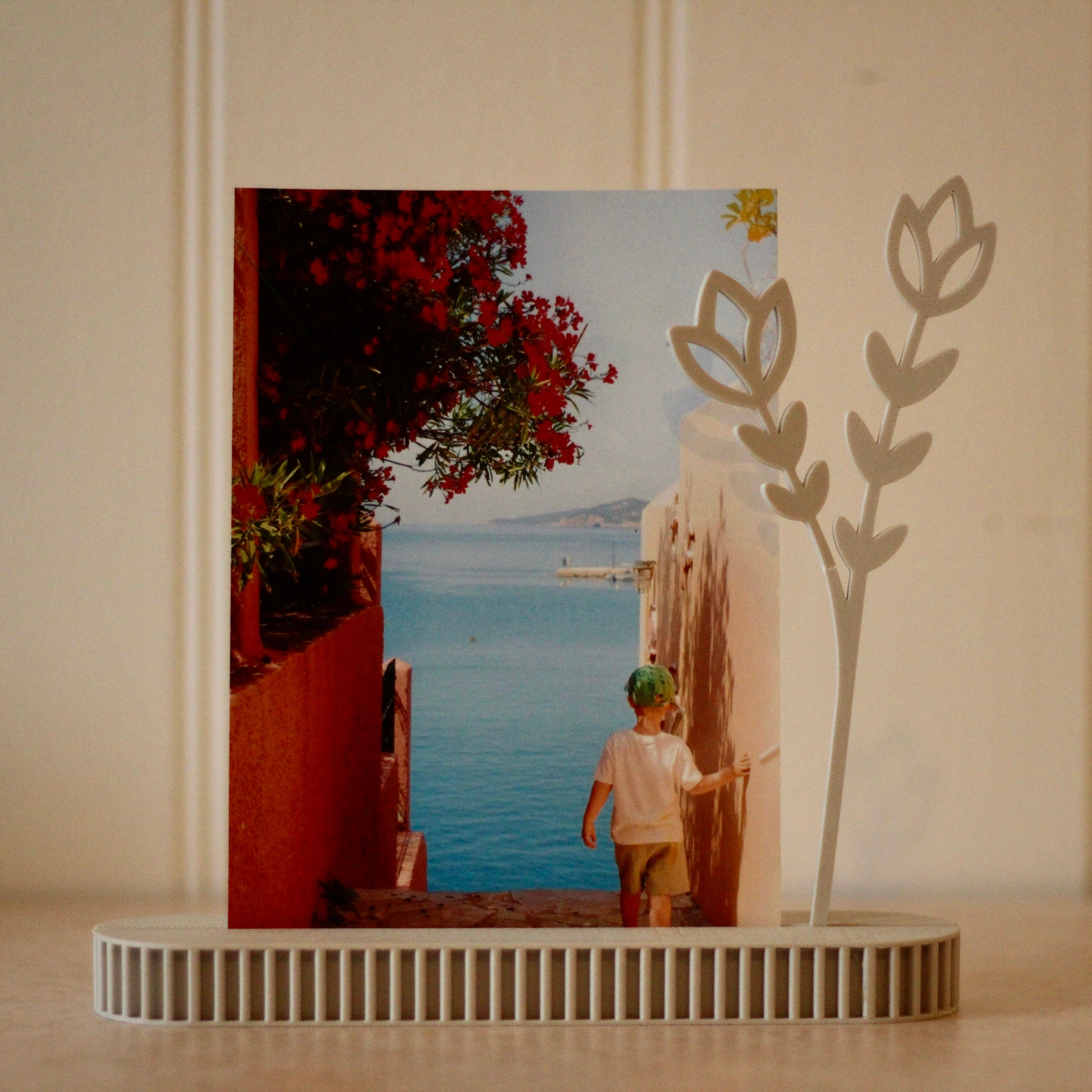 The Willows Stem Card Holder